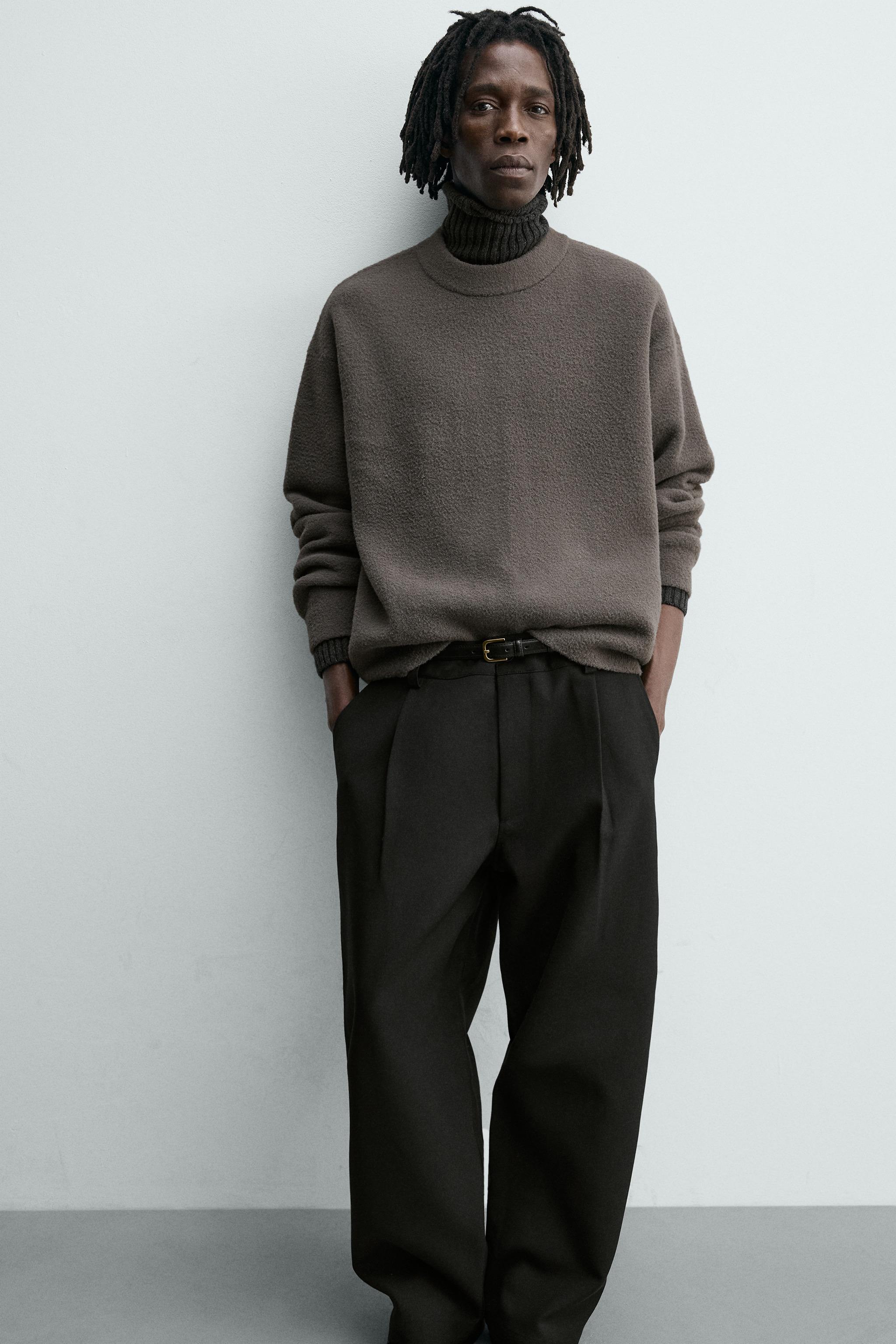 PULL TEXTURÉ À COUPE DÉCONTRACTÉE